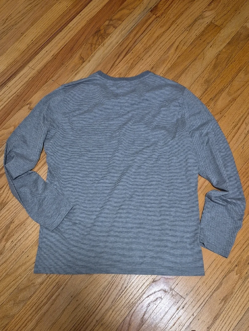 BANANA REPUBLIC Men's Long Sleeve Striped Comfy 100% Cotton Tee, Gray Sz L